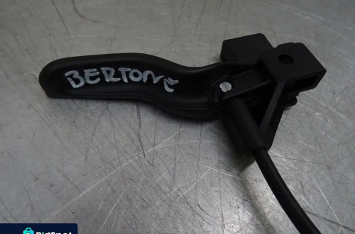 ASTRA II BERTONE  2.2B LINKA CIĘGNO RĄCZKA MASKI