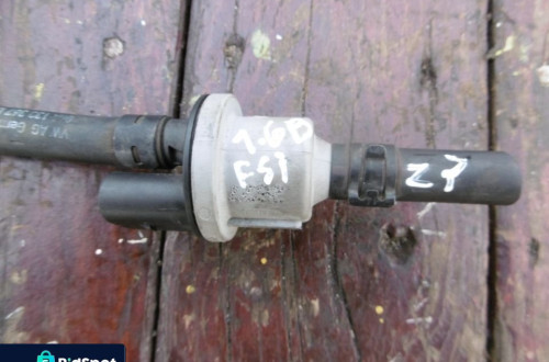 Zawór podciśnienia paliwa A3 GOLF 1,6053133517B