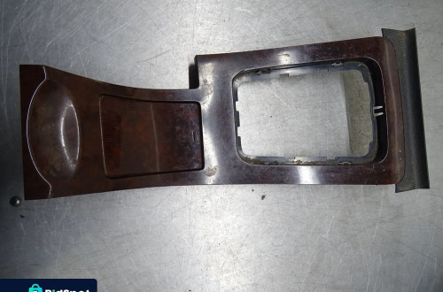 PEUGEOT 407 SW KOMBI 2.0HDI UCHWYT NA KUBKI 9683063577