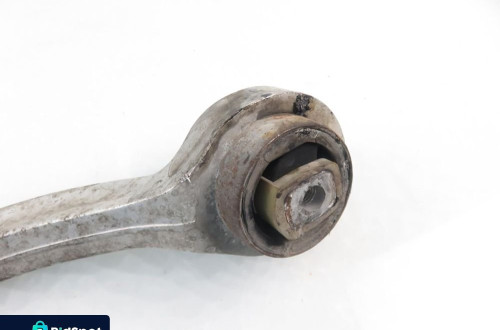 WAHACZ DOLNY PRAWY TYLNY VW PASSAT B5 FL Variant (3B6)