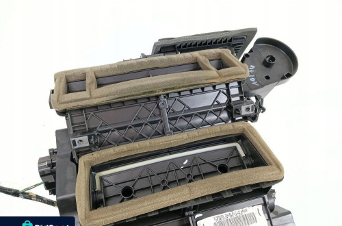 NAGRZEWNICA FORD FOCUS MK3 (2010-2014) AV6N19B555AK EUROPA
