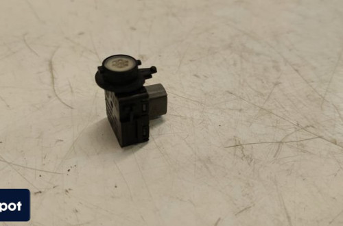 CZUJNIK JAKOŚCI POWIETRZA AUDI A4 A5 Q5 8K0907659A