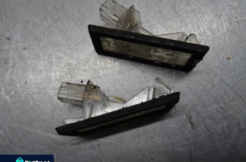 RENAULT ESPACE IV LIFT 1.9 DCI LAMPKI LAMPKA TABLICY REJETRACYJNEJ