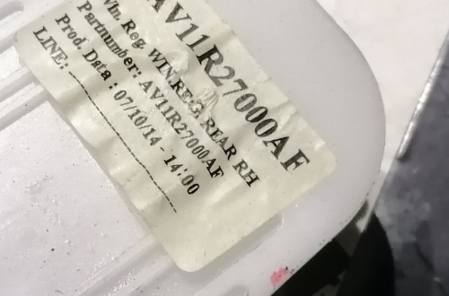 FORD B-MAX PODNOŚNIK SZYB PRAWY AV11R27000AF