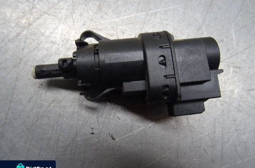 FORD S-MAX 06-10 2.0TDCI CZUJNIK STOPU STOP 3M5T-13480-AB