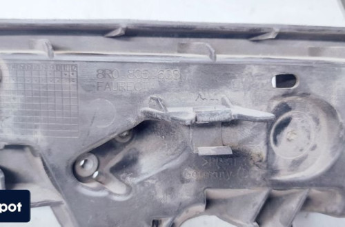 ŚLIZG MOCOWANIE REFLEKTORA AUDI Q5 8R 8R0805608