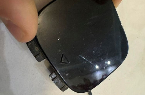 MERCEDES B-KLASA W246 LIFT 14-17r.- ZAŚLEPKA HAKA ZDERZAKA TYŁ A2468851422