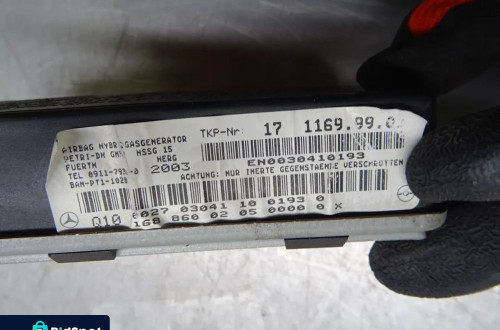 MERCEDES W168 LIFT 01-05 PODUSZKA AIRBAG DRZWI PRAWY LEWY PRZÓD 1711699901 1711689901
