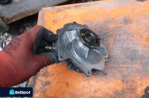mercedes vito 638 w210 vacum pompa 0002303665