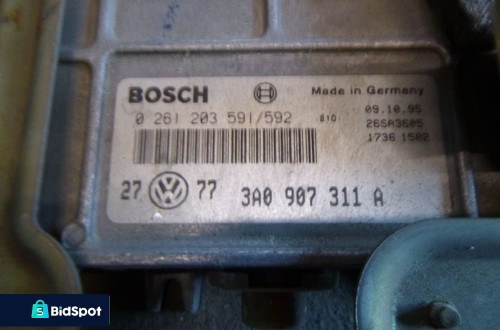 vw golf iii sterownik silnika 0261203591/592 3a0907311a