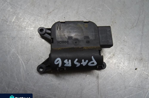 VW PASSAT B6 05-10 2.0 TDI SILNICZEK NAGRZEWNICY 3C0907511A