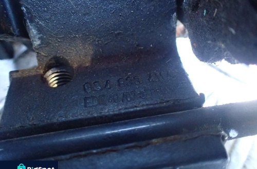 ZAWIAS DRZWI LEWY TYŁ VW POLO IV 9N 6Q4833411A RADOM