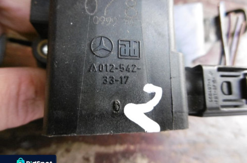 Potencjometr gazu W202 W210 MERCEDES A0125423317