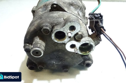 SPRĘŻARKA KLIMATYZACJI VOLKSWAGEN POLO III 6N0820803B