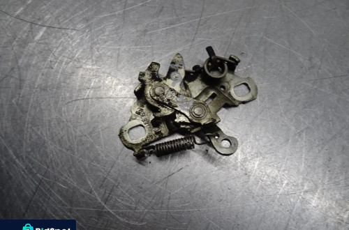 PEUGEOT 208 I 12-15 1.2B ZAMEK MASKI PRZÓD