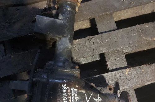 Dyferencjał most przedni Nissan Terrano II 2.7td 38511G2300-7