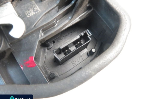 ZAMEK PRAWY TYLNY BMW X1 E84 7229460