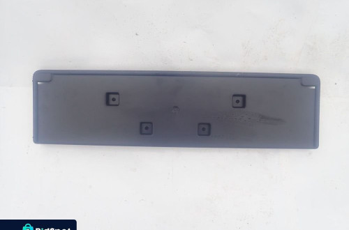 JEEP COMPASS II 16- PODSTAWA TABLICY RAMKA