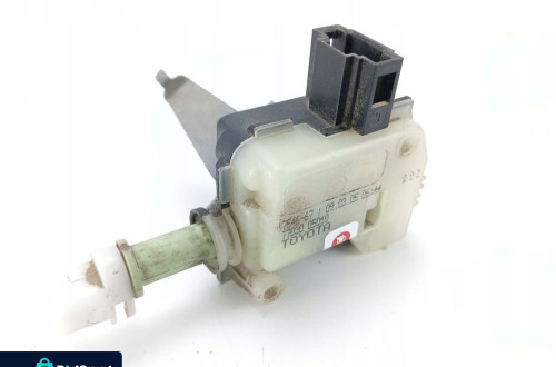 SIŁOWNIK ZAMEK KLAPKI WLEWU PALIWA TOYOTA AVENSIS T25 2003-2006 77030-05010