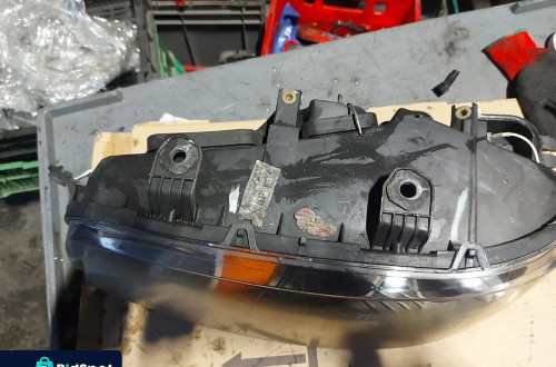 Reflektor lampa lewa przednia Fiat Punto II ANGLIK