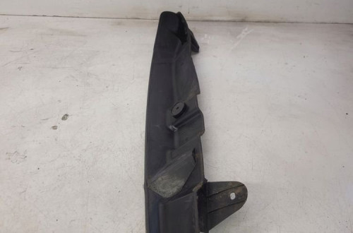 WYGŁUSZENIE BŁOTNIKA LEWE AUDI A3 8P 8P0821111B