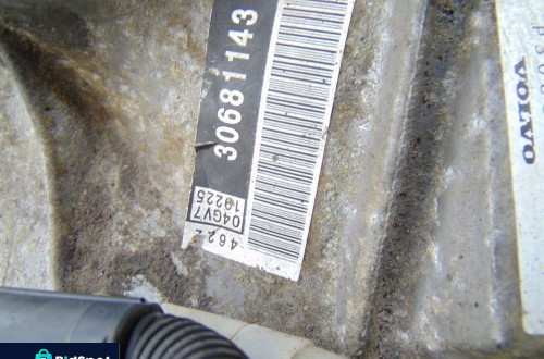 SKRZYNIA BIEGÓW AUTOMAT VOLVO V50 (2004-2007) 2.5 T5 220KM 30681143 55-51SN