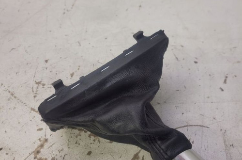 MIESZEK GAŁKA ZMIANY BIEGÓW AUDI A3 8P 8P1713139H