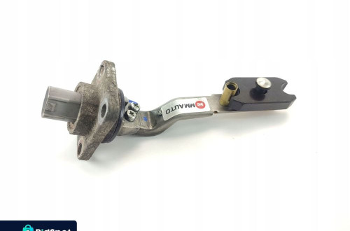 CZUJNIK POZIOMU OLEJU TOYOTA COROLLA VERSO II 2.0 D4D 116KM