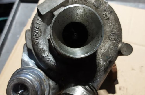 Turbosprężarka turbina Renault Trafic Opel Vivaro 2.0d 8200466021