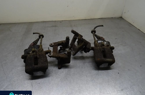 AUDI A6 C6 KOMBI 04-07 2.0T ZACISK ELEKTRYCZNY PRAWY LEWY TYŁ TYLNY