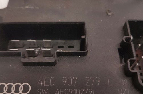 MODUŁ STEROWNIK ŚWIATEŁ ILM AUDI A8 D3 4E0907279L