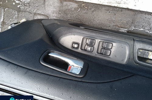 MITSUBISHI LANCER 00-07 DRZWI PRZEDNIE LEWE LUB PRAWE SZYBA ZAMEK PODNOSNIK