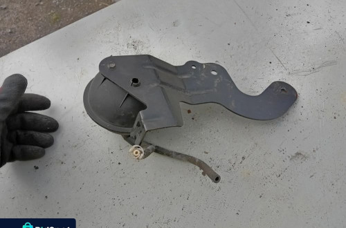 vw scirocco skoda audi 2.0tfs zbiorniczek podcisnienia 7m0129808