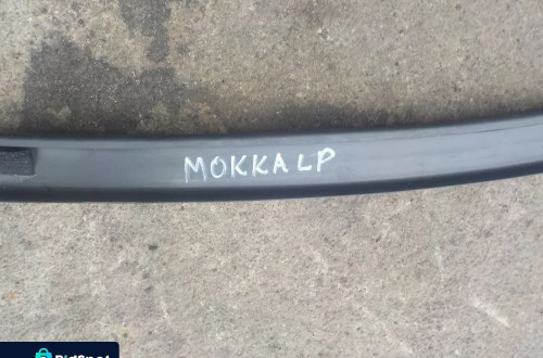 OPEL MOKKA LISTWA RAMKA DRZWI LEWY PRZÓD