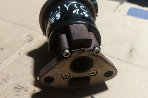 Honda Civic VII 1.6b zawór egr recyrkulacji spalin 389775