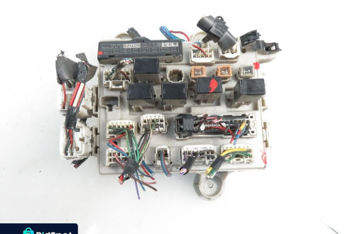 BSI TOYOTA PREVIA (_R3_) 2.0 D-4D 89221-28040