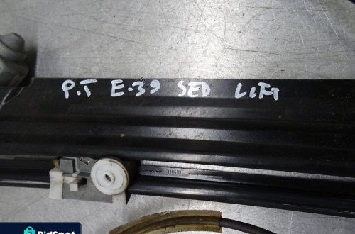 BMW E39 LIFT 00-03 2.5B PODNOŚNIK SZYB LEWY PRAWY TYŁ