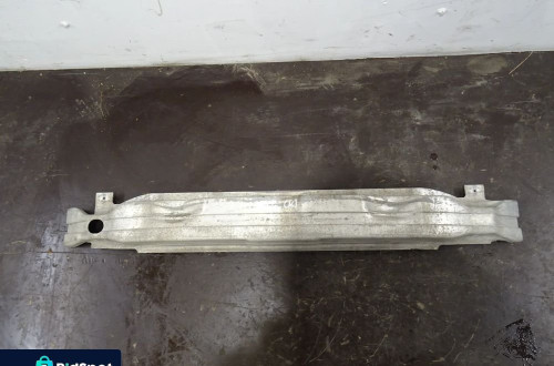 AUDI A6 C6 KOMBI 04-07 2.0T BELKA PRZÓD PRZEDNIA