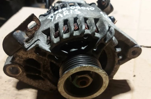 Toyota Yaris 1.0 alternator Denso 70A 12V 27060-0Q010