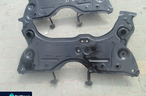 sanki trawersa Fiat SEDICI Suzuki SX4 bez rdzy orginał
