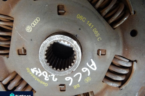 AUDI A6 C6 04-07 2.8 V6 SPRZĘGŁO MULTITRONIC 06C141065C