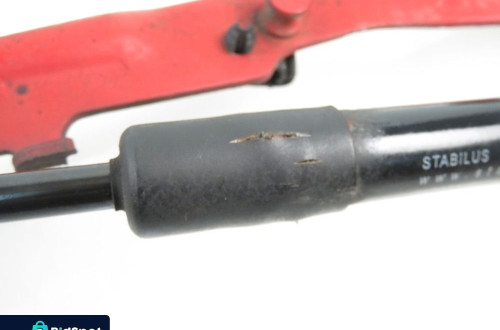 ZAWIASY MASKI VOLVO V60 I 30799178 30799179 612-46