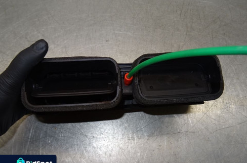 BMW E39 LIFT 00-03 2.5 B KRATKA NAWIEWU KONSOLI ŚRODKOWA 8391179