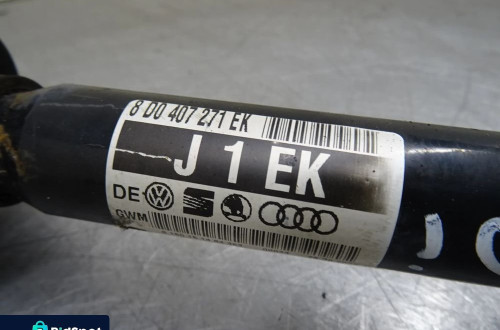 PASSAT B5 FL SEDAN 1.9TDI PÓŁOŚ LEWA PRZEDNIA PRZÓD