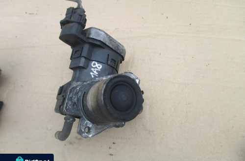 zawór EGR Opel Zafira Vectra Astra 00005321A8