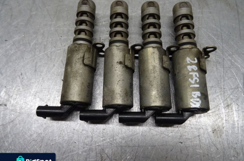 AUDI A6 C6 04-07 2.8 V6 ZAWÓR STERUJĄCY CZUJNIK FAZ ROZRZĄDU 06E109257L 06E115243D
