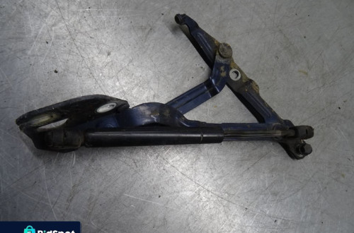 VW PASSAT B5 96-00 1.6 ZAWIASY SIŁOWNIKI KLAPY BAGAŻNIKA TYŁ