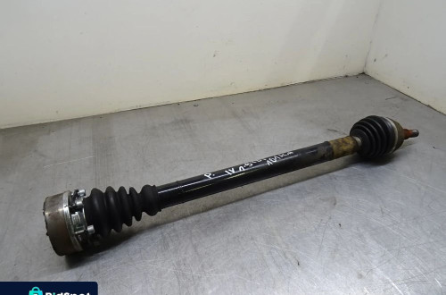 VW GOLF IV HB 5D 1.9TDI PÓŁOŚ PRAWY PRZÓD PRZEDNI