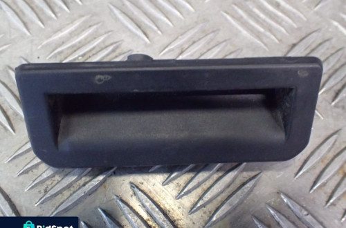 KLAMKA KLAPY BAGAŻNIKA MIKROSTYK RAPID FABIA III 6V0827566 RADOM