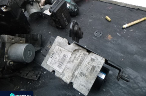 opel vectra c pompa abs 13136694